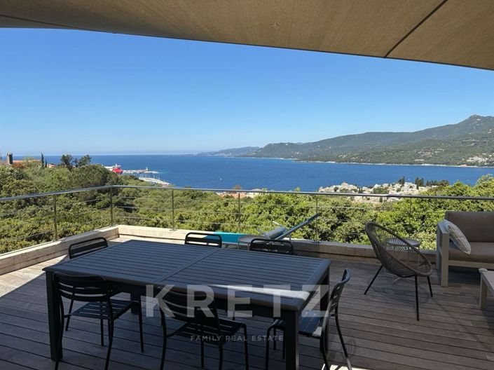 Image No.4-5 Bed House for sale