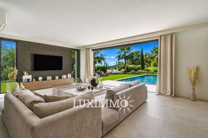 Image No.5-Maison de 5 chambres à vendre à Valbonne