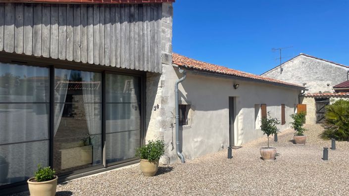 Image No.3-Maison de 4 chambres à vendre à Charente-Maritime