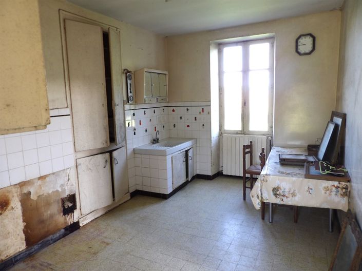 Image No.18-4 Bed House for sale