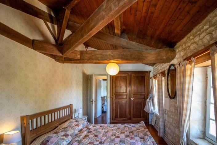 Image No.11-4 Bed House for sale