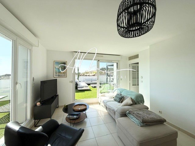 Image No.5-Appartement de 2 chambres à vendre à Cavalaire-sur-Mer