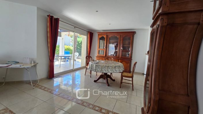 Image No.7-3 Bed House for sale