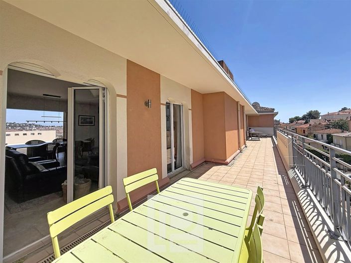 Image No.11-Appartement de 3 chambres à vendre à Cannes