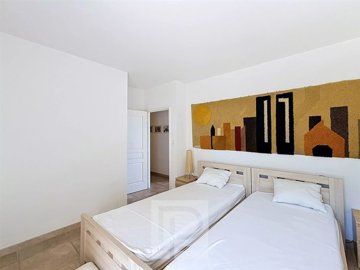 ava42q3m584rj7bm13