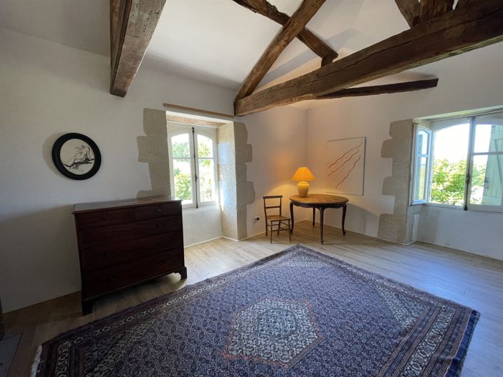 Image No.21-6 Bed House for sale