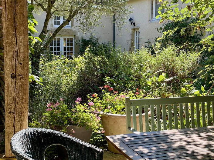 Image No.25-6 Bed House for sale