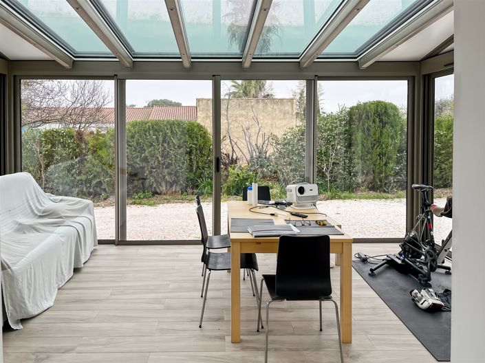 Image No.21-6 Bed House for sale
