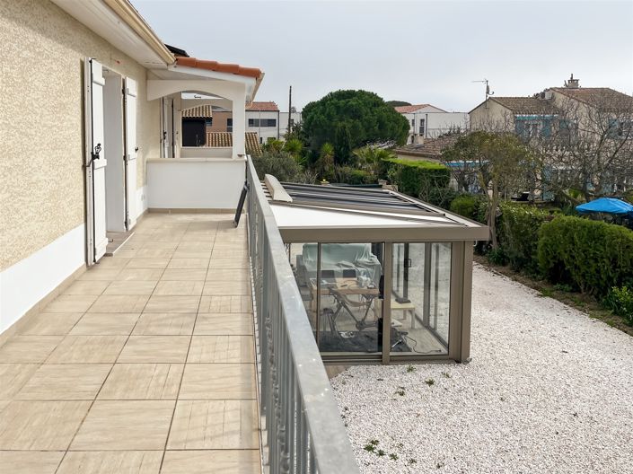 Image No.22-6 Bed House for sale