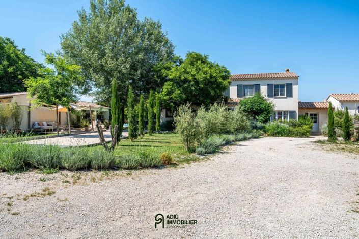 Image No.25-4 Bed House for sale