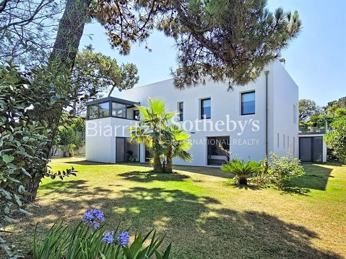 Image No.5-4 Bed House for sale