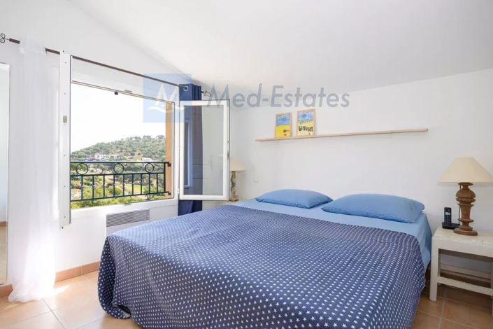 Image No.12-4 Bed Apartment for sale