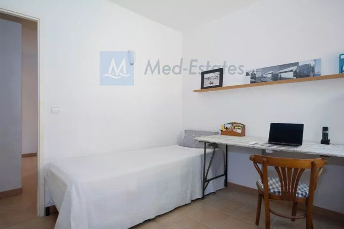 Image No.18-4 Bed Apartment for sale