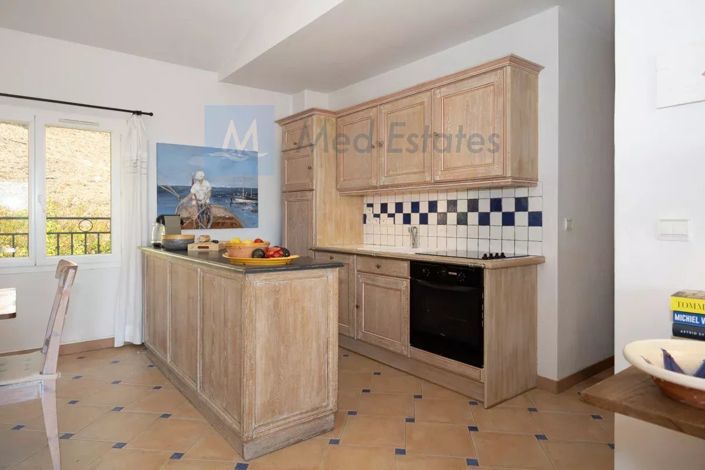 Image No.8-4 Bed Apartment for sale