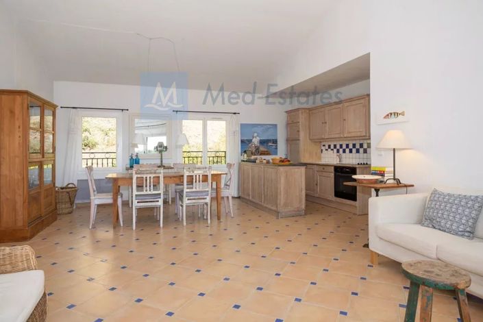 Image No.9-4 Bed Apartment for sale
