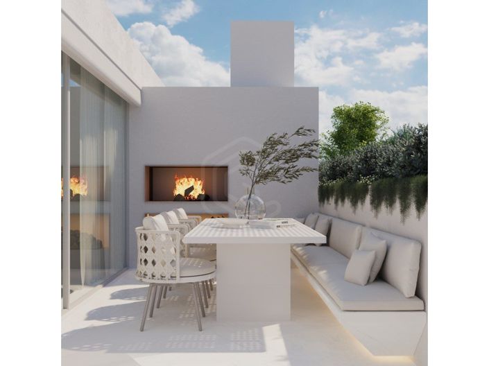 Image No.2-4 Bed House for sale