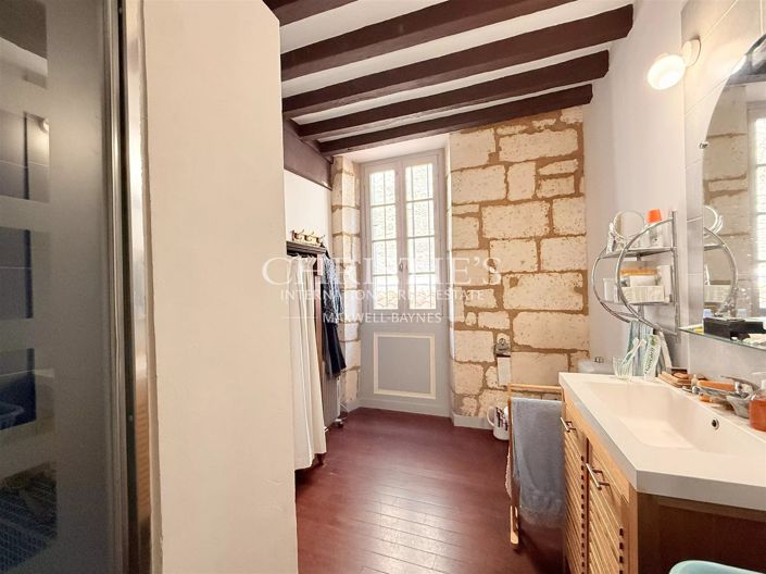 Image No.24-3 Bed House for sale