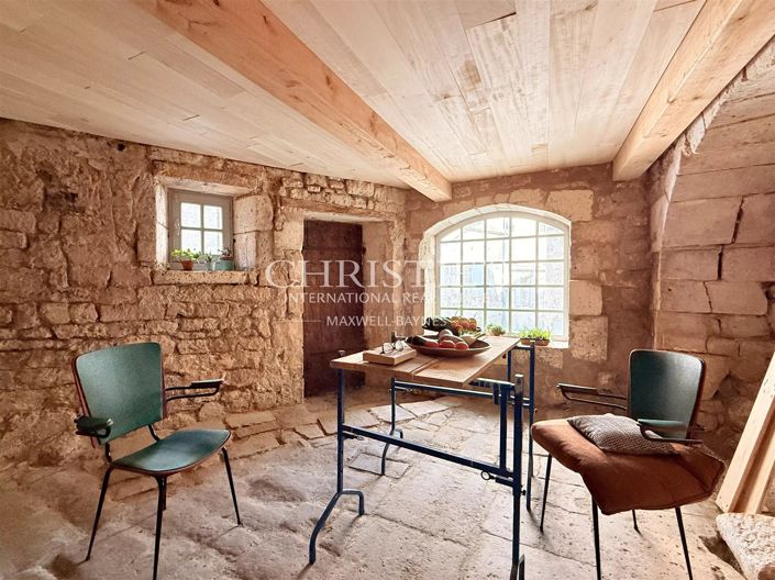 Image No.26-3 Bed House for sale