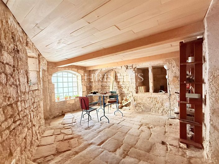 Image No.27-3 Bed House for sale
