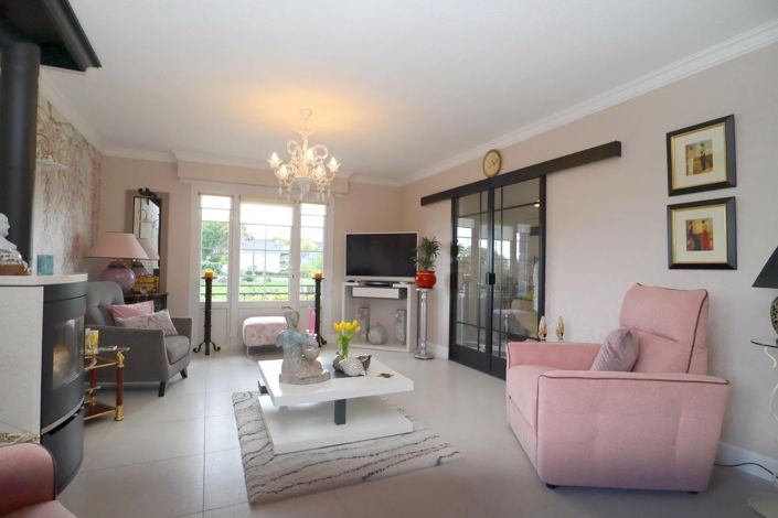 Image No.5-3 Bed House for sale
