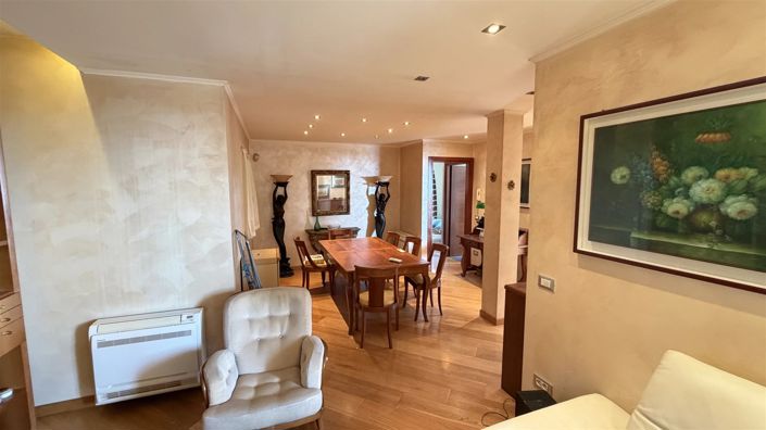 Image No.4-House for sale