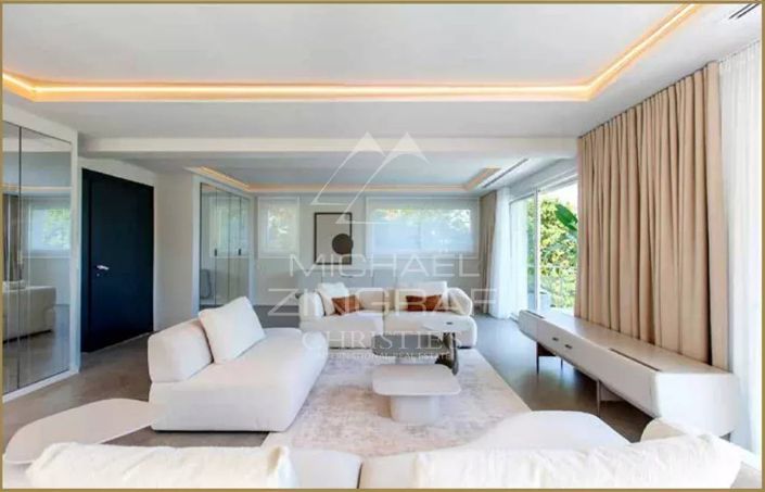Image No.6-6 Bed House for sale