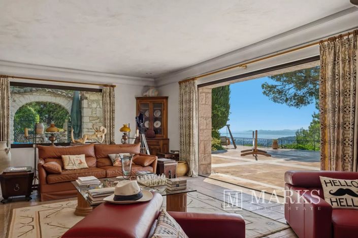 Image No.6-7 Bed House for sale