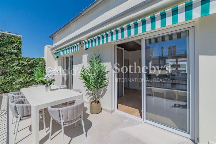 Image No.16-2 Bed Apartment for sale