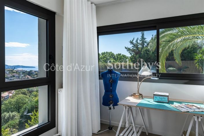 Image No.16-4 Bed House for sale