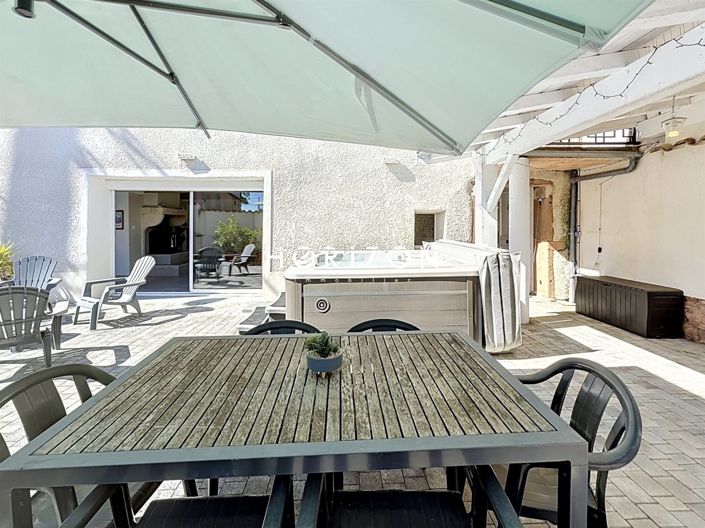 Image No.13-3 Bed House for sale