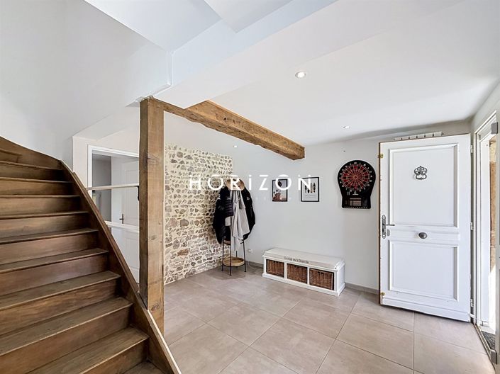 Image No.18-3 Bed House for sale
