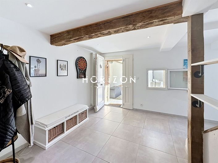 Image No.20-3 Bed House for sale