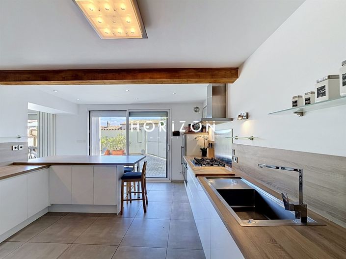 Image No.25-3 Bed House for sale