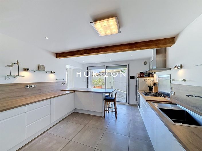 Image No.27-3 Bed House for sale