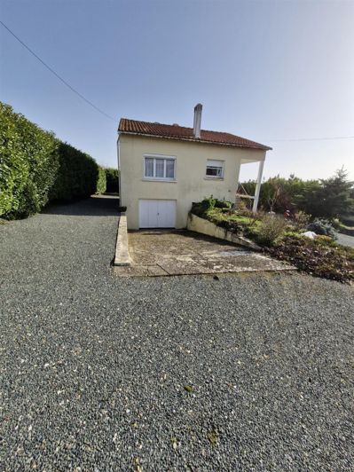 Image No.13-3 Bed House for sale