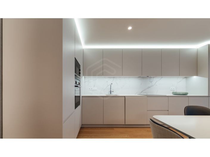 Image No.11-4 Bed Apartment for sale