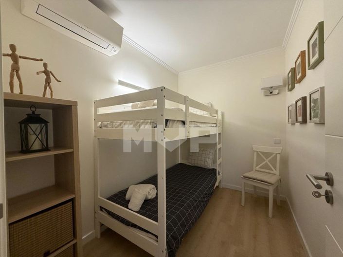Image No.12-3 Bed House for sale