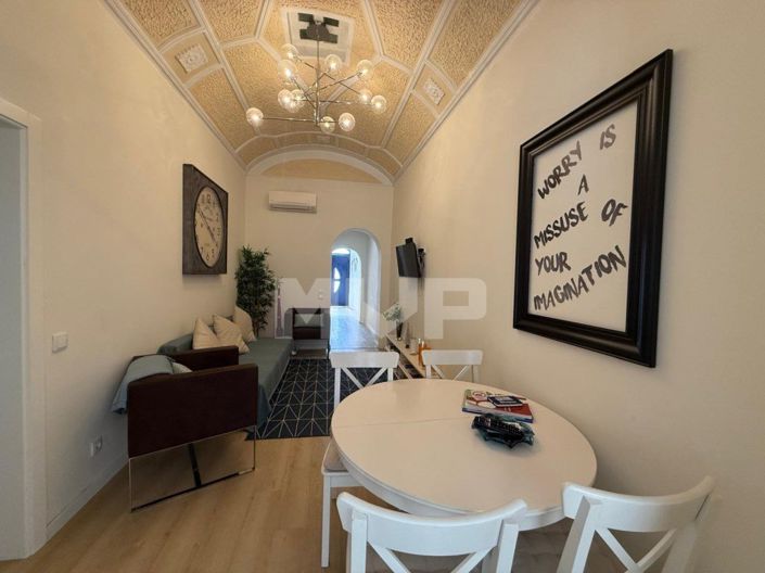 Image No.18-3 Bed House for sale