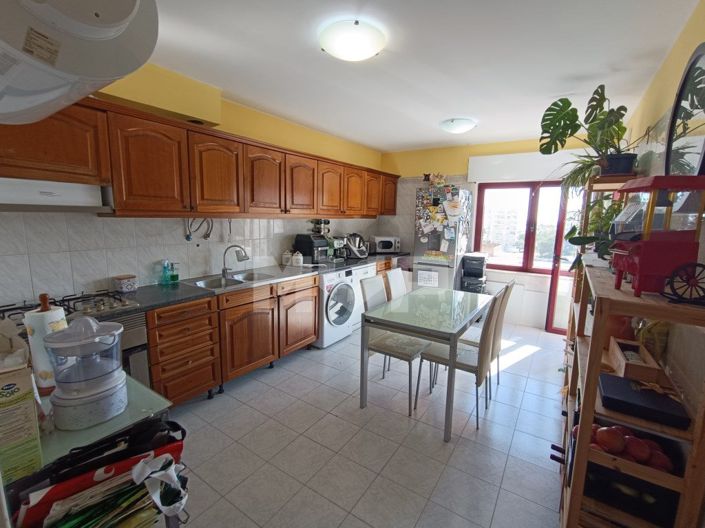 Image No.4-3 Bed Apartment for sale