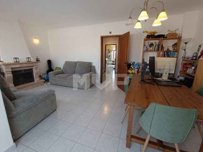 Image No.9-3 Bed Apartment for sale