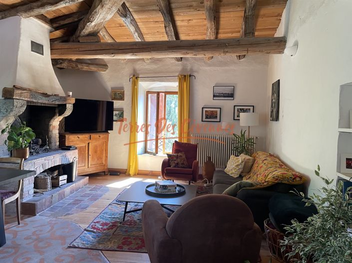Image No.6-3 Bed House for sale