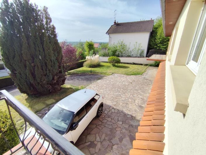 Image No.11-5 Bed House for sale