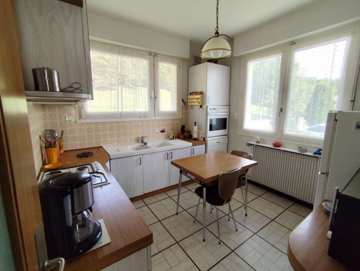 Image No.5-5 Bed House for sale