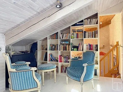 Image No.14-6 Bed House for sale
