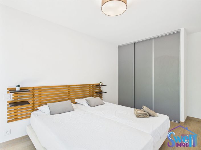 Image No.21-4 Bed House for sale