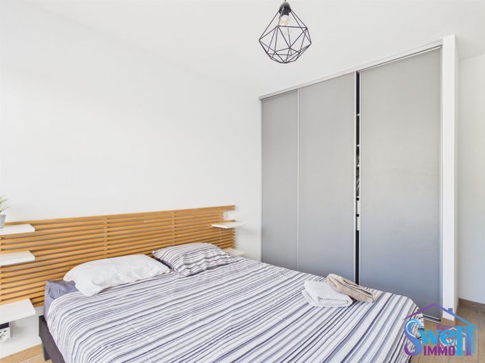 Image No.25-4 Bed House for sale