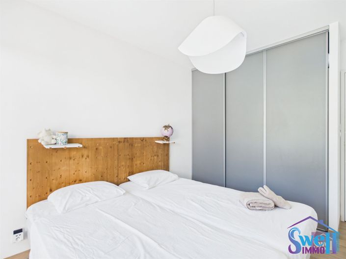 Image No.27-4 Bed House for sale