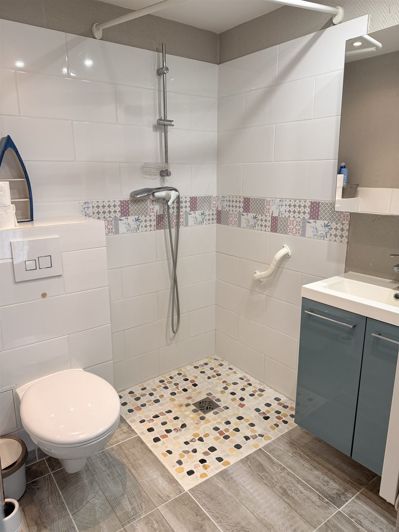 Image No.18-5 Bed House for sale