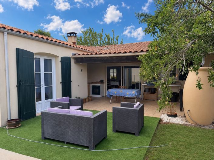Image No.20-5 Bed House for sale