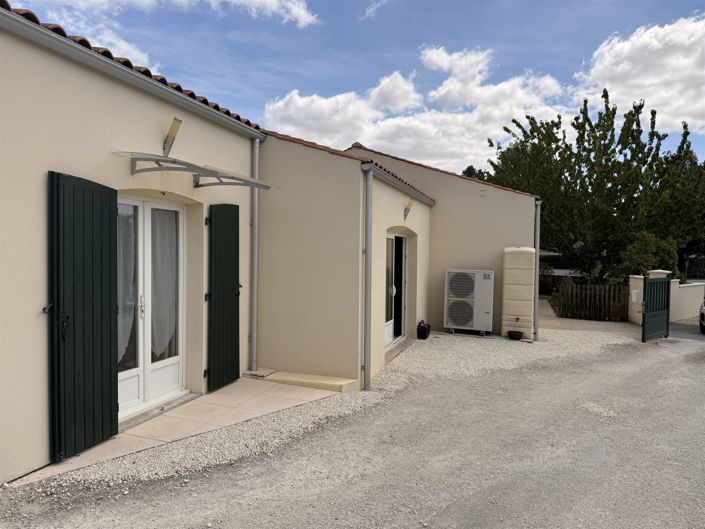 Image No.22-5 Bed House for sale